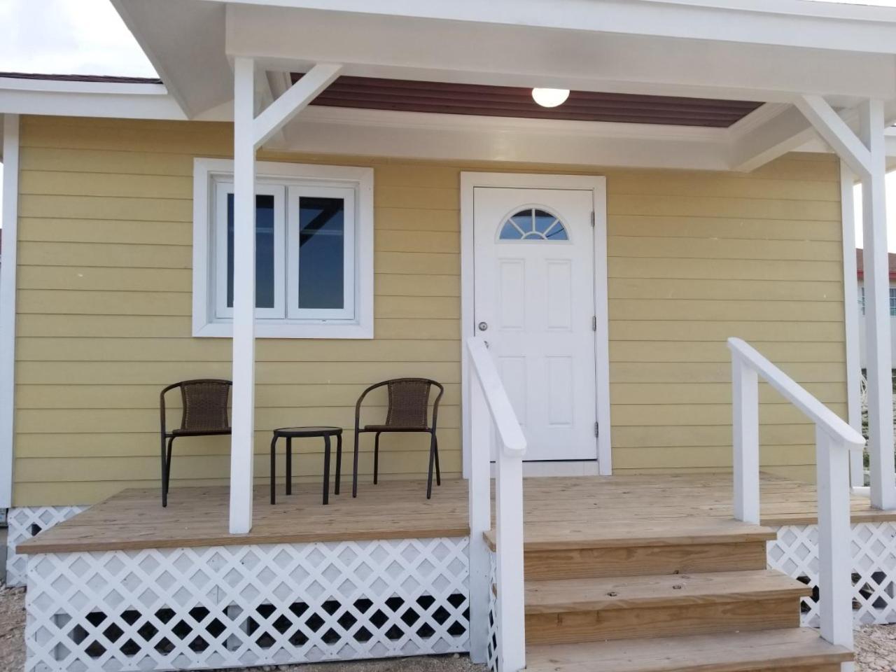 Sandy Bottom Apartment